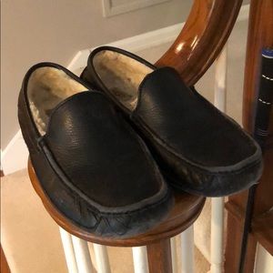 Ugg men’s leather slip on . Size 12